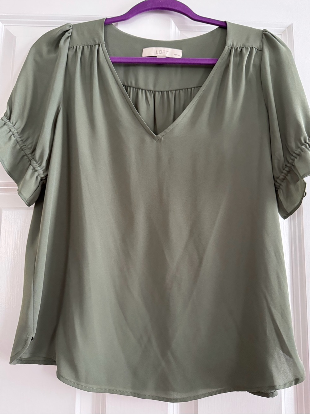 LOFT Sage Green V-Neck Puff Sleeve Blouse